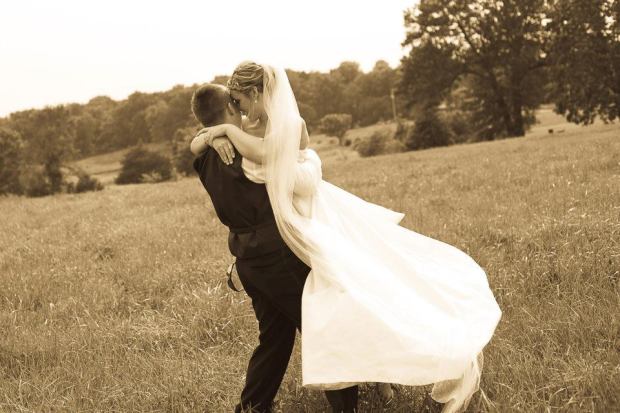 319774_113365872137956_847957105_n